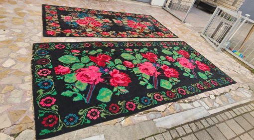 El dokuma moldovya kilim